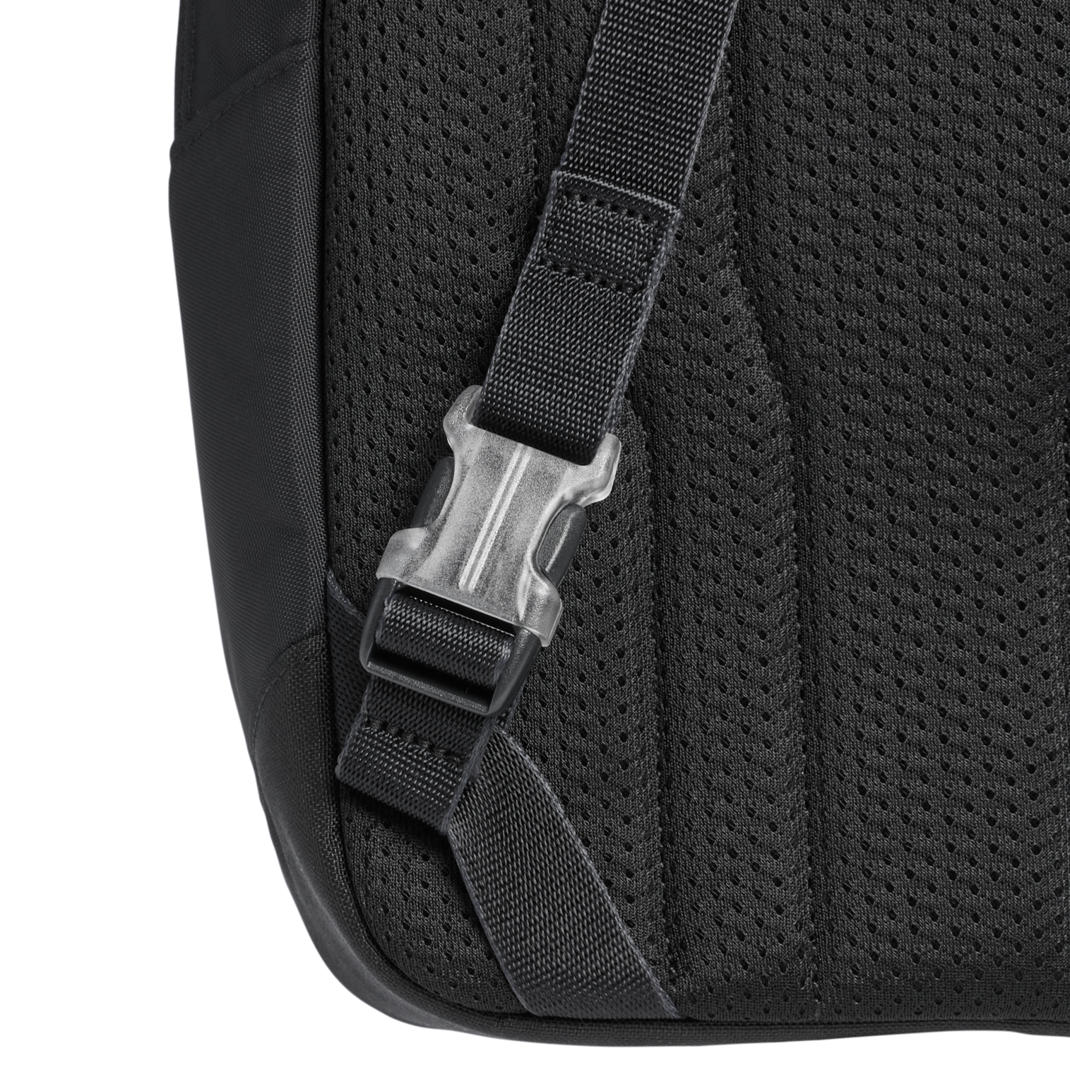 Web_PNG_Square-TheVitalizeMacroMethodCrossbody10QT-Black-BackDetail.png